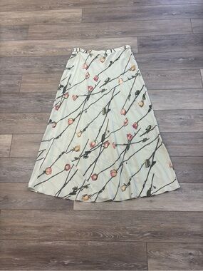 Via Seta Collection Skirt Sz 10 Roses 100% Silk Floral Romantic Cottage Vintage